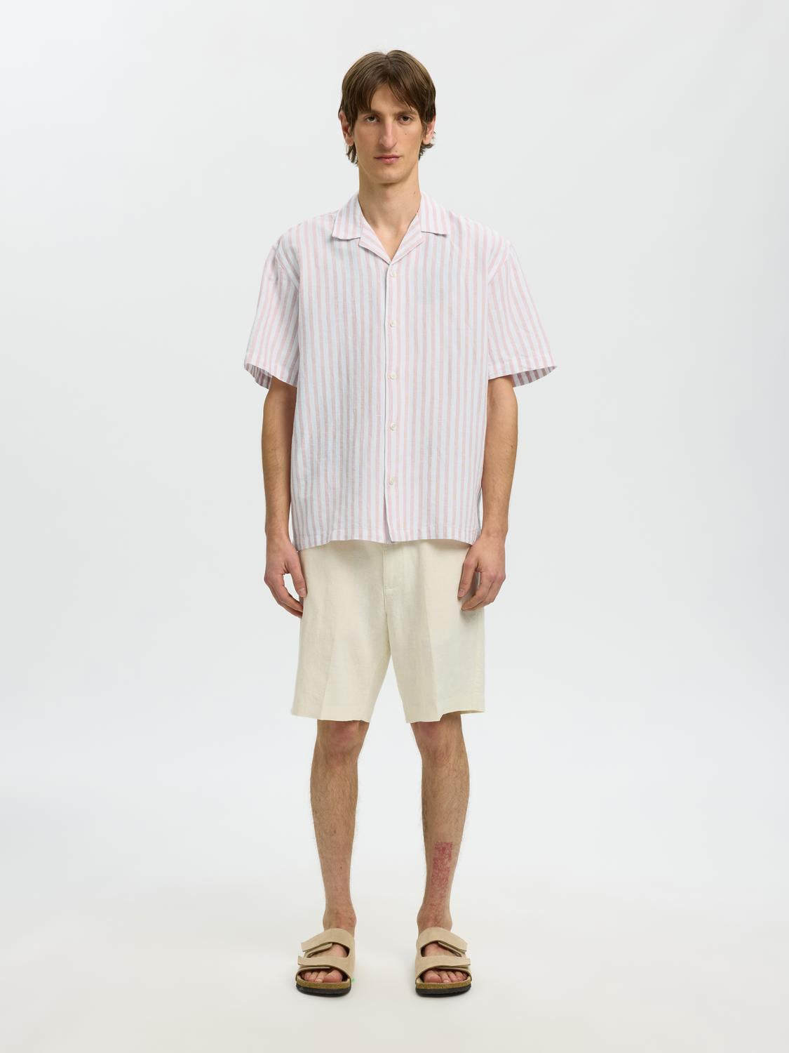 model_shot-front_full